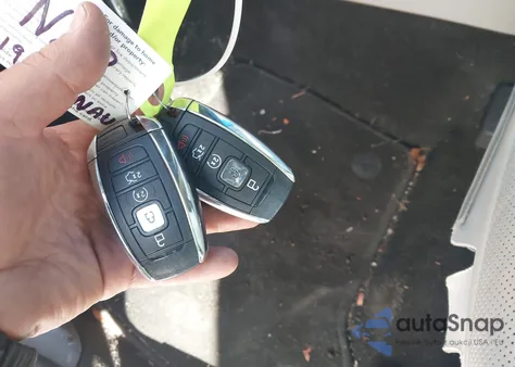 2019 Lincoln Nautilus Reserve из США, поврежденный, VIN 2LMPJ8L9XKBL64982